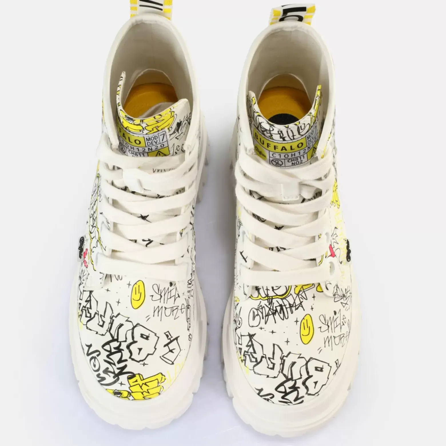 Fashion BUFFALO Aspha Lace Up Hi Bottines Veganes Blanc Graffiti