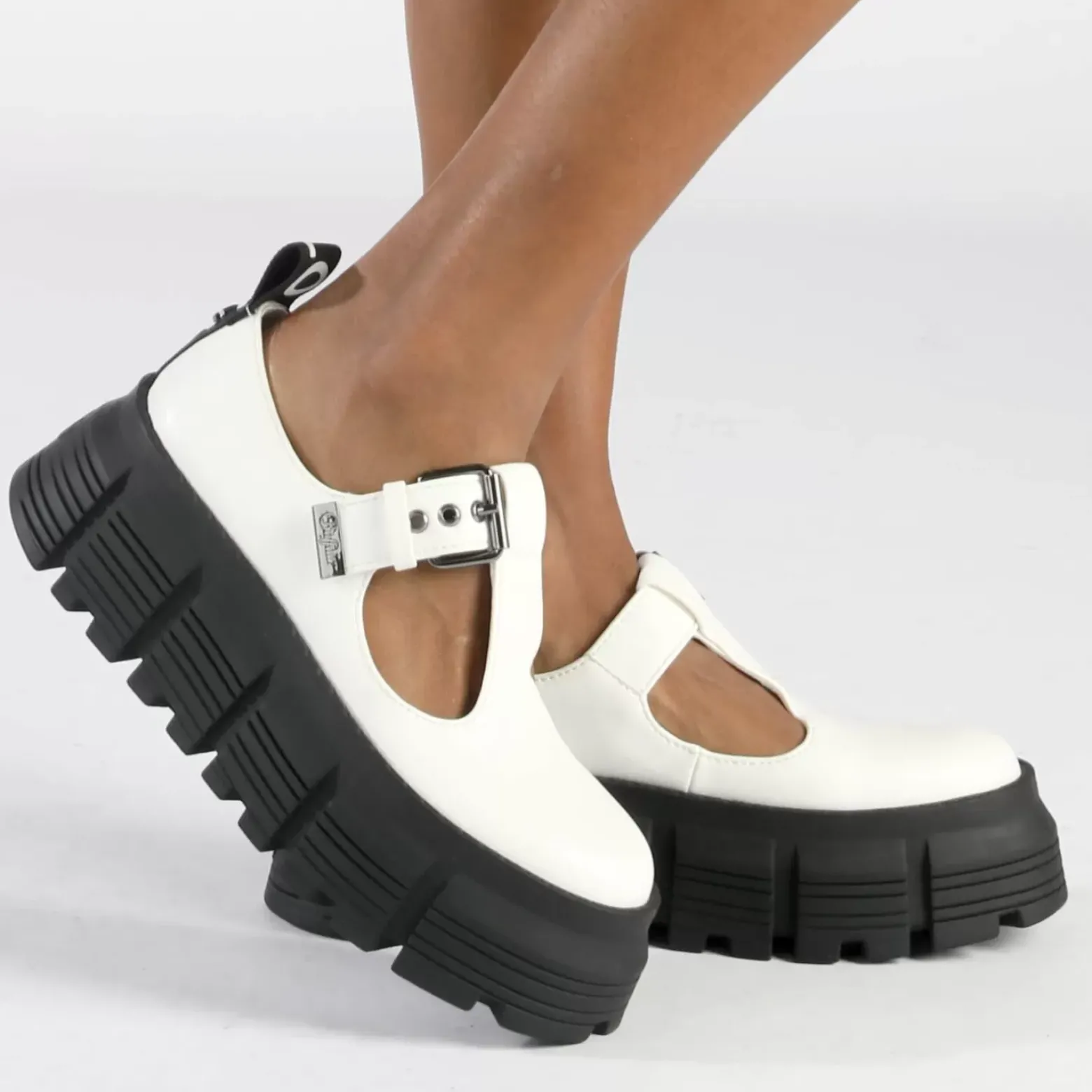 Fashion BUFFALO Ava Mary Chaussures Basses Veganes Blanc