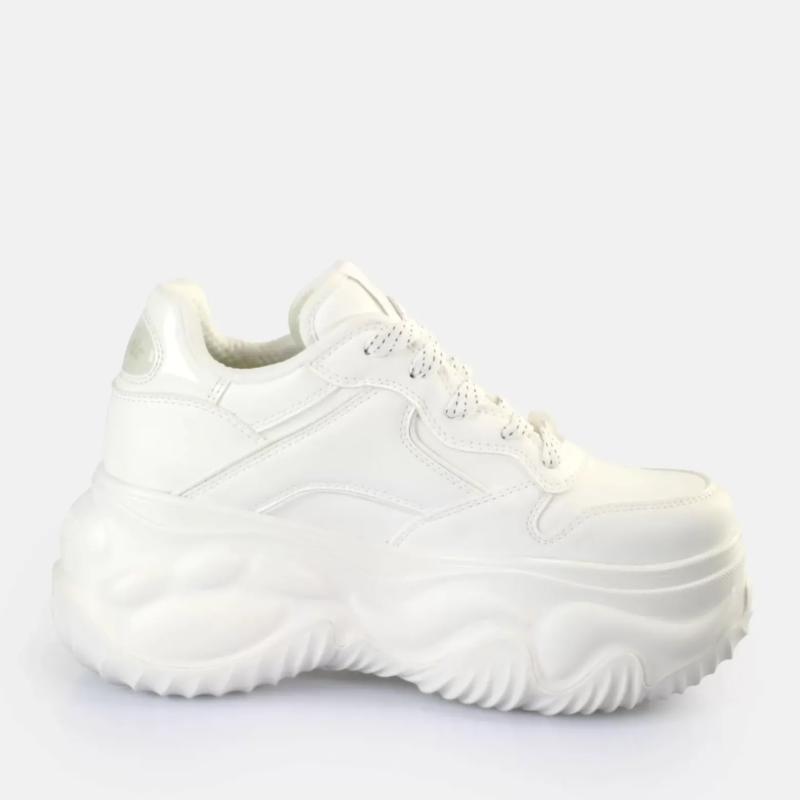 Fashion BUFFALO Blader One Baskets Basses Veganes Blanc