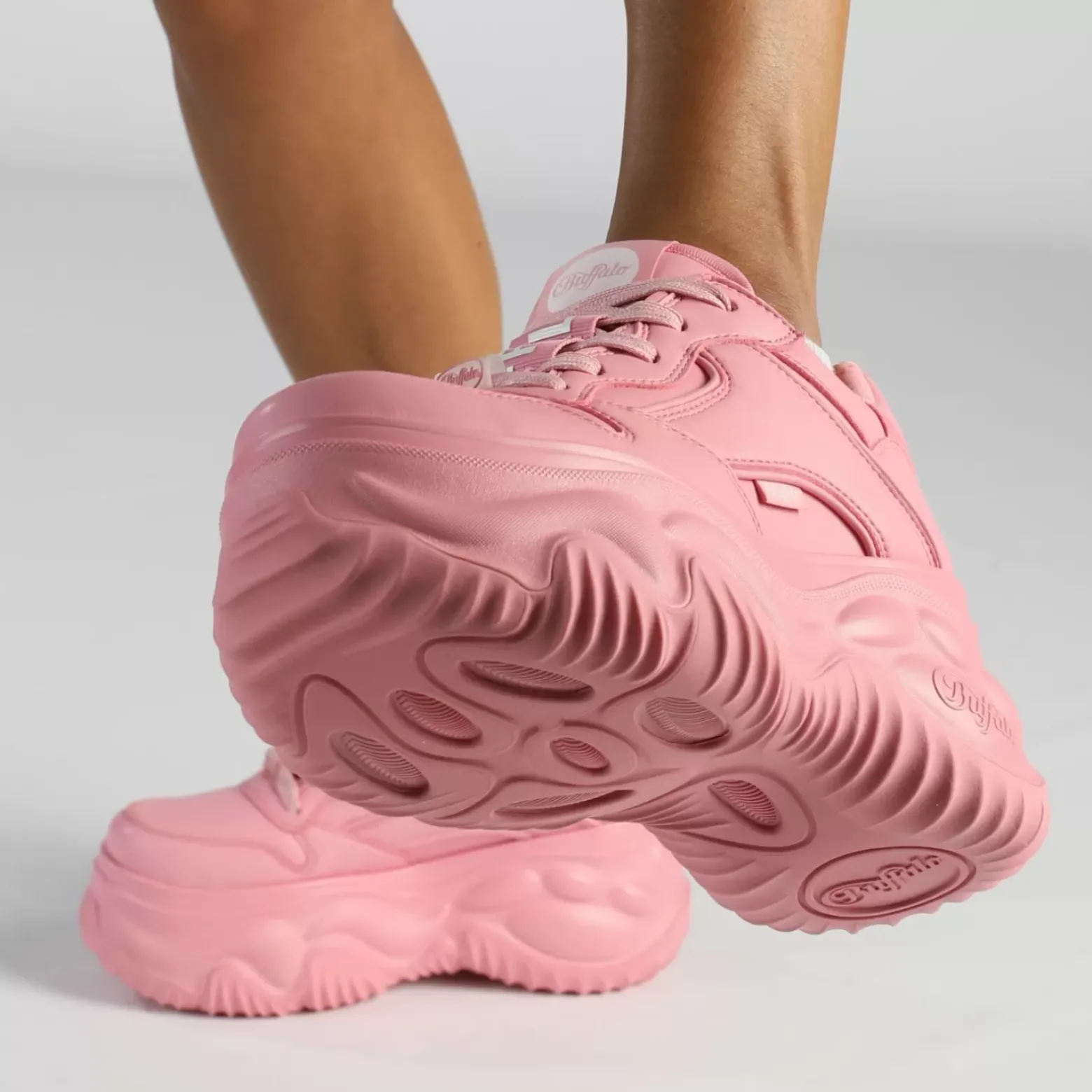 New BUFFALO Blader One Baskets Basses Veganes Rose Vif