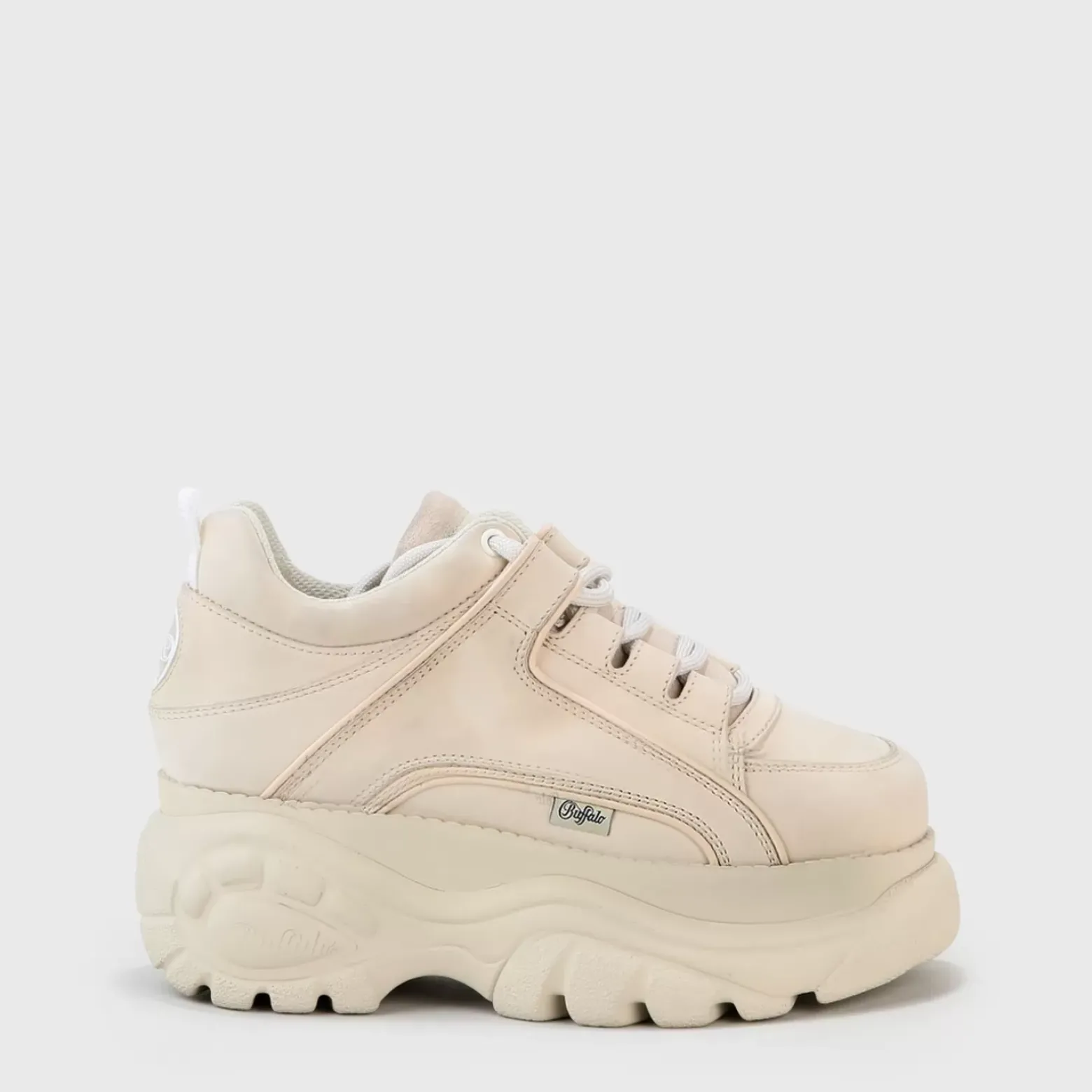 Store BUFFALO Classic Baskets Low Cuir Nubuck Creme