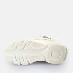 Sale BUFFALO Cld Corin Charms Baskets Basses Veganes Blanc Silber/Weis