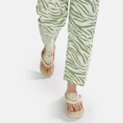 New BUFFALO Rey Flip Sandales A Plateforme Veganes Coloris Creme